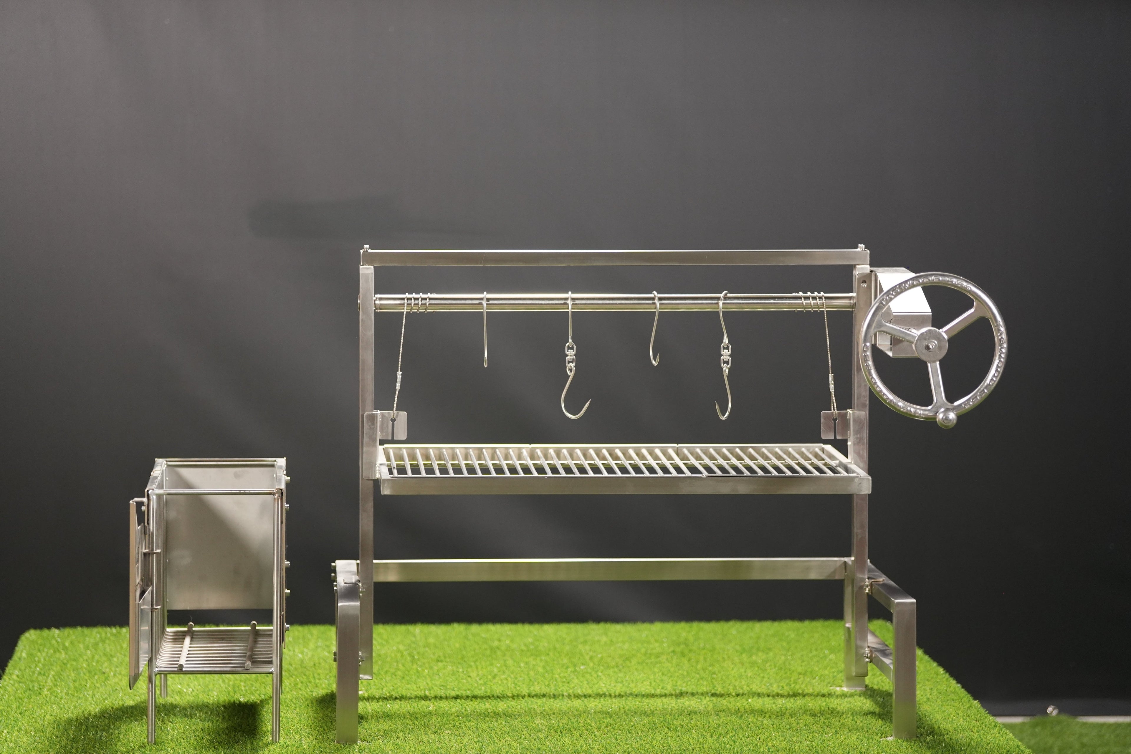 Tagwood BBQ09SS Insert Style Argentine Santa Maria Grill – 304 Stainless Steel