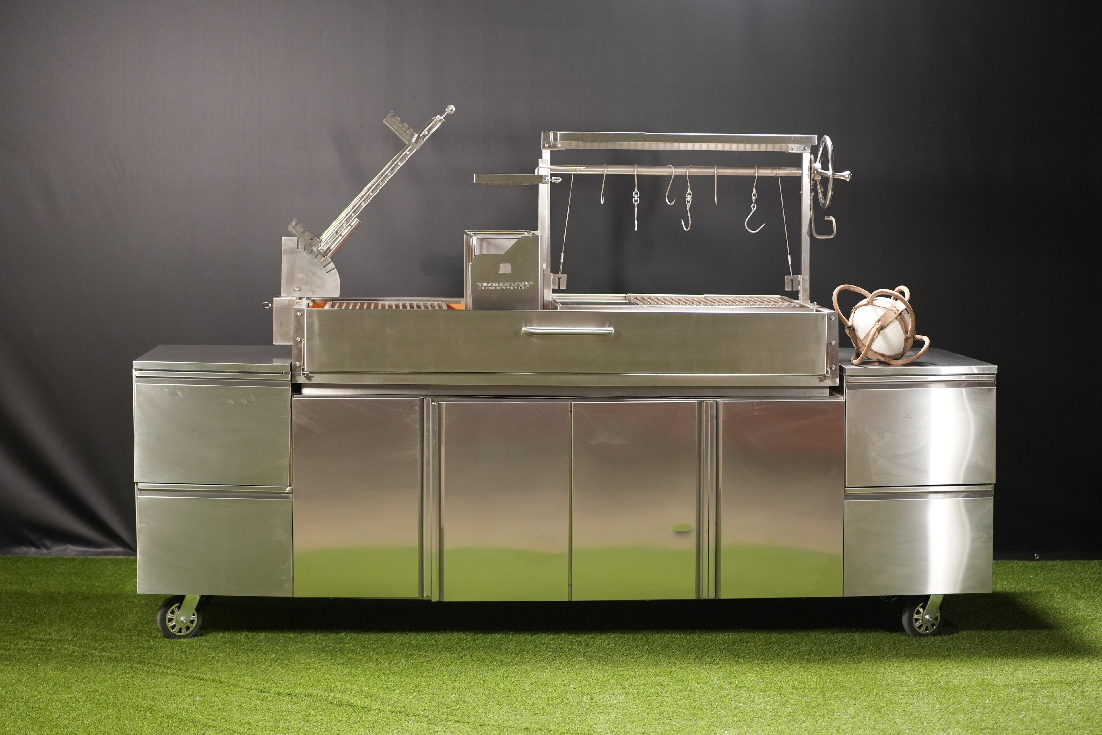 Tagwood BBQ28SS XL Built-In Santa Maria Argentine Grill – 304 Stainless Steel