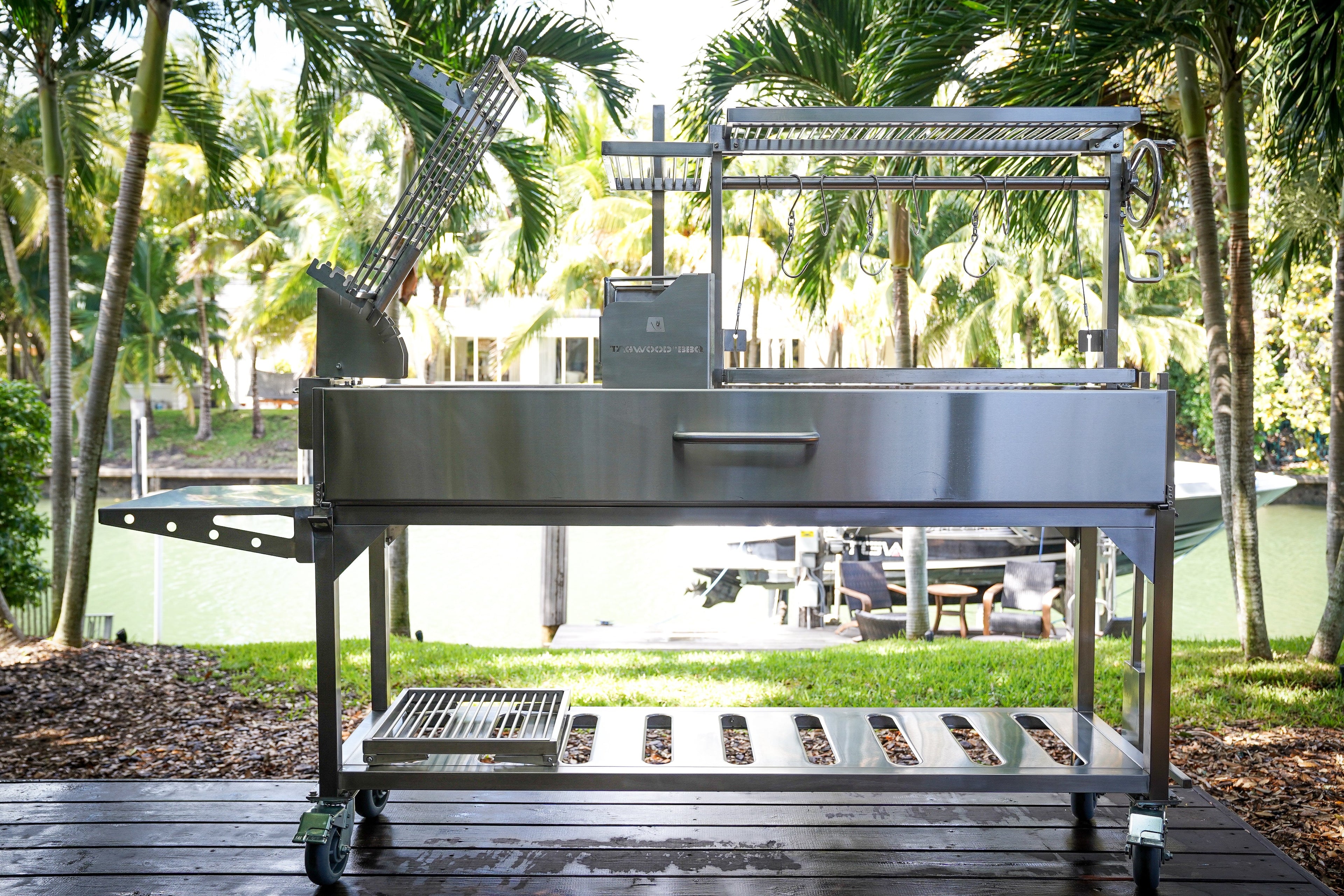 Tagwood BBQ06SS Argentine Santa Maria Grill – with 360° Rotating Clamp Grill