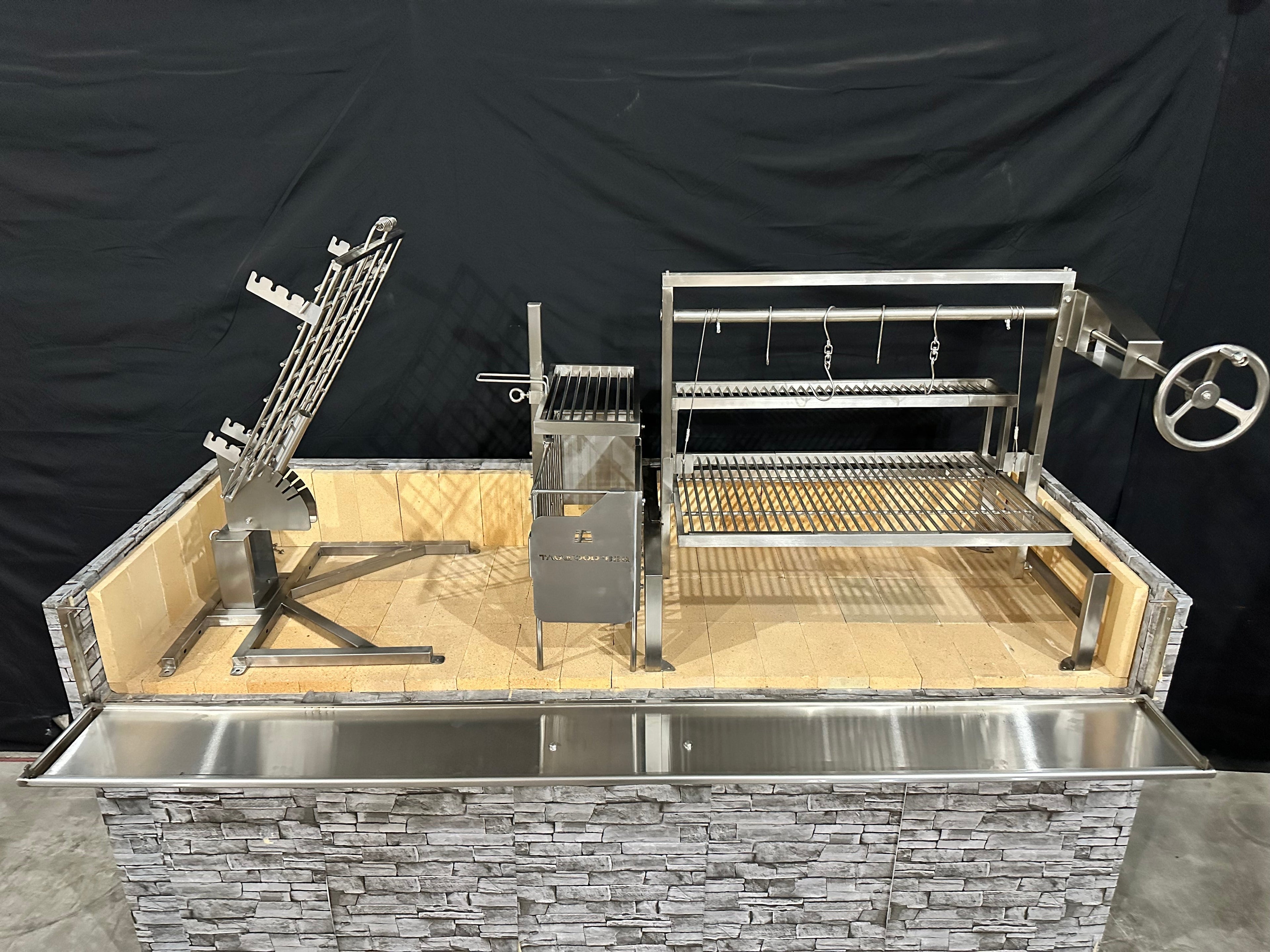 Tagwood BBQ09SS Insert Style Argentine Santa Maria Grill – 304 Stainless Steel
