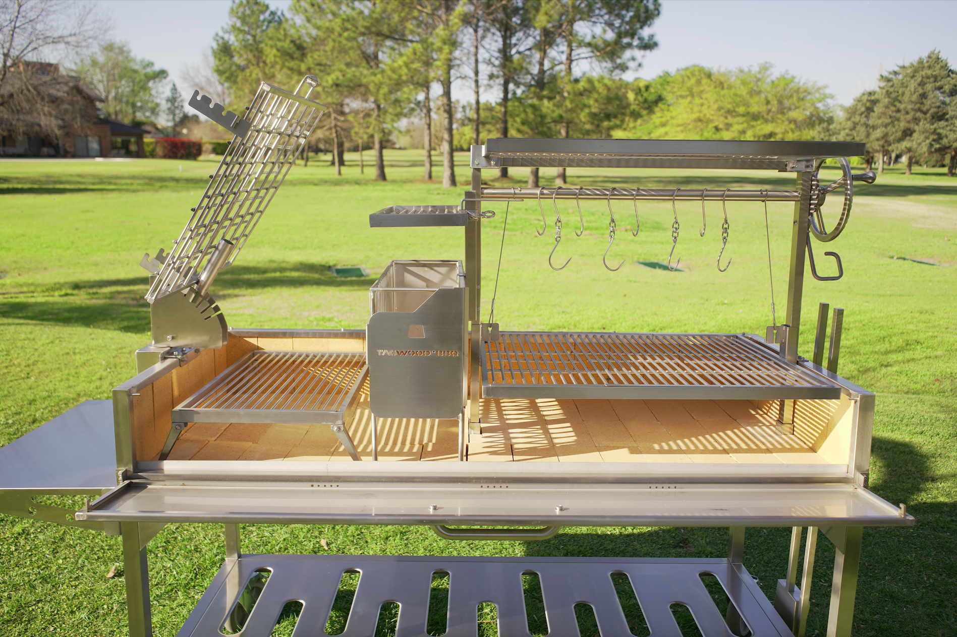Tagwood BBQ26SS Premium XL Argentine Santa Maria Grill – 304 Stainless Steel