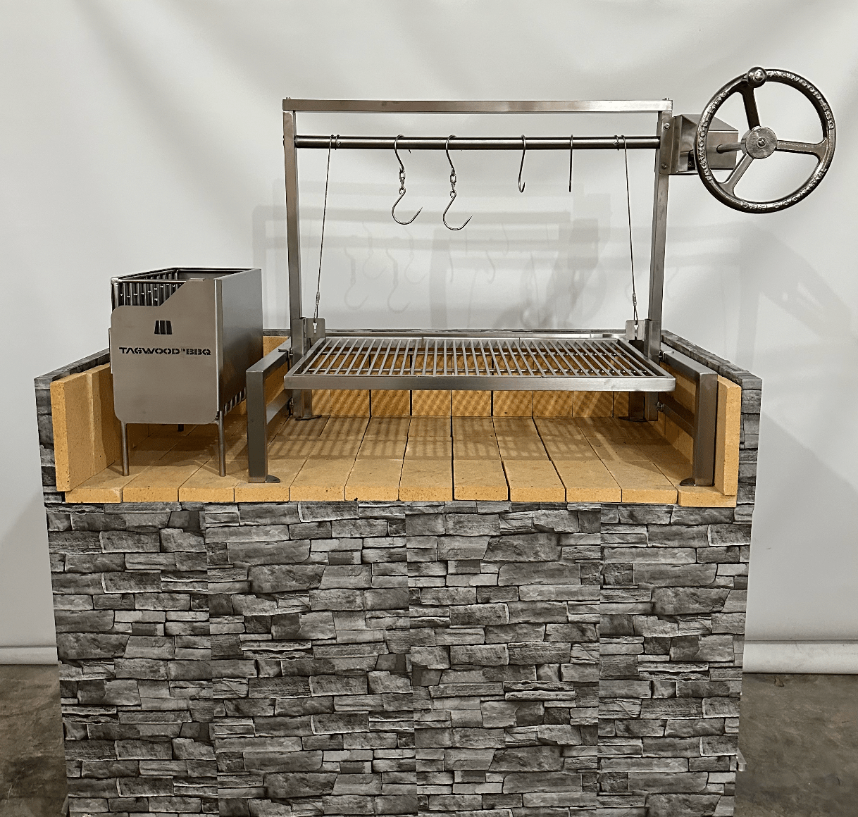 Tagwood BBQ09SS Insert Style Argentine Santa Maria Grill – 304 Stainless Steel