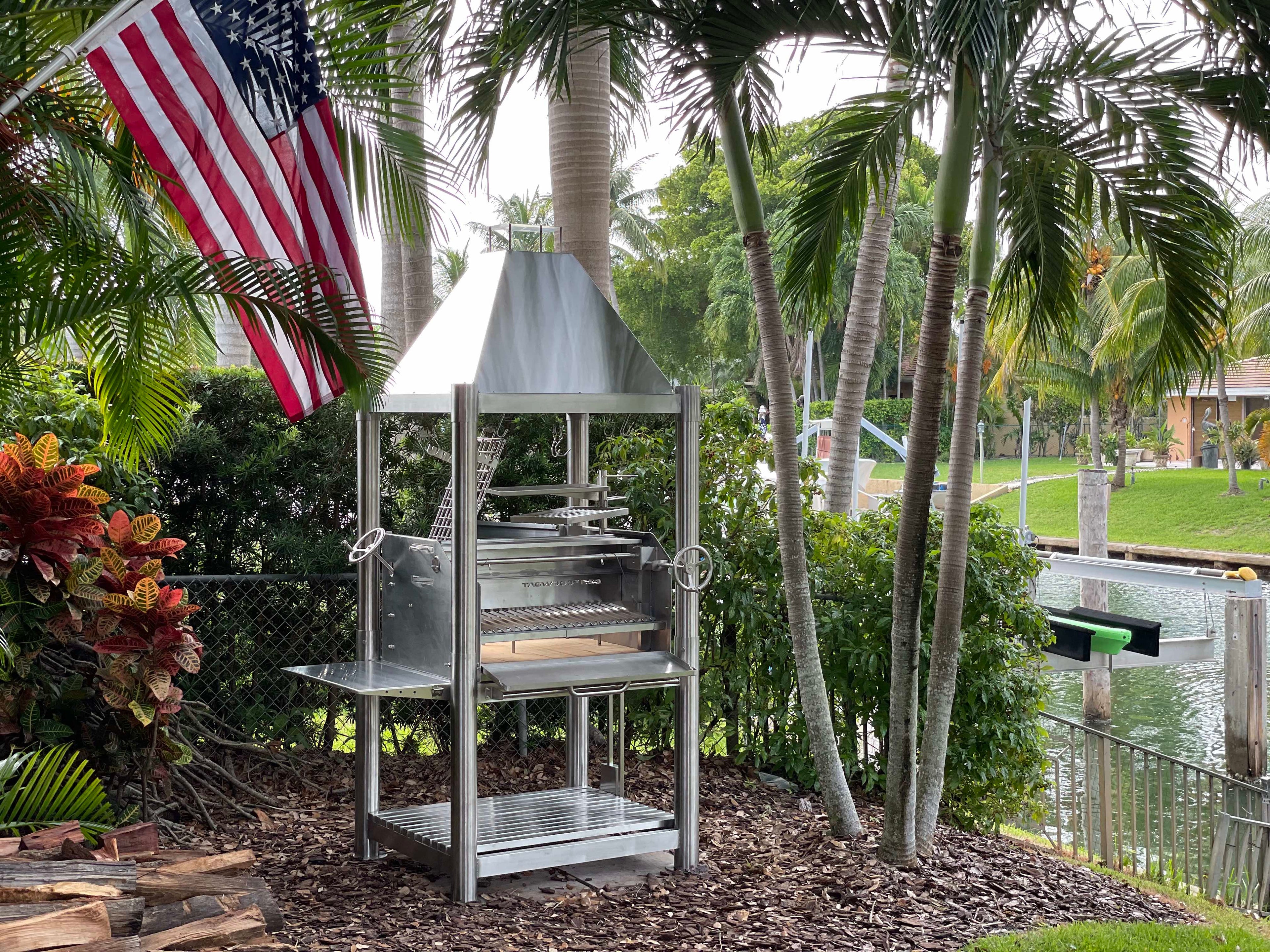 Tagwood BBQ BBQ02SS "The Beast" – All Stainless Steel Argentine Gaucho Grill