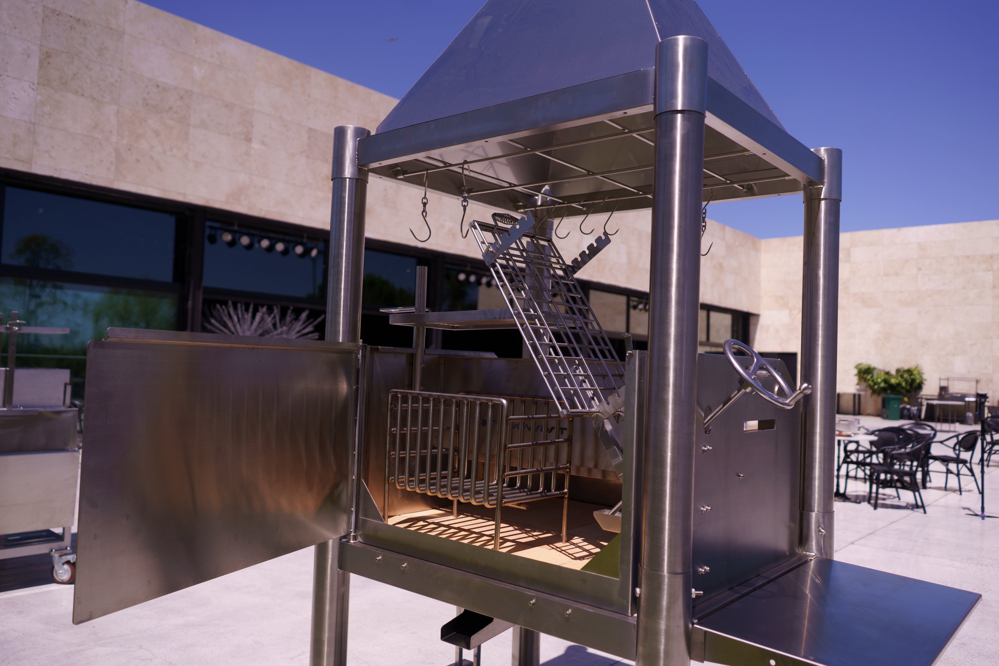 Tagwood BBQ BBQ02SS "The Beast" – All Stainless Steel Argentine Gaucho Grill