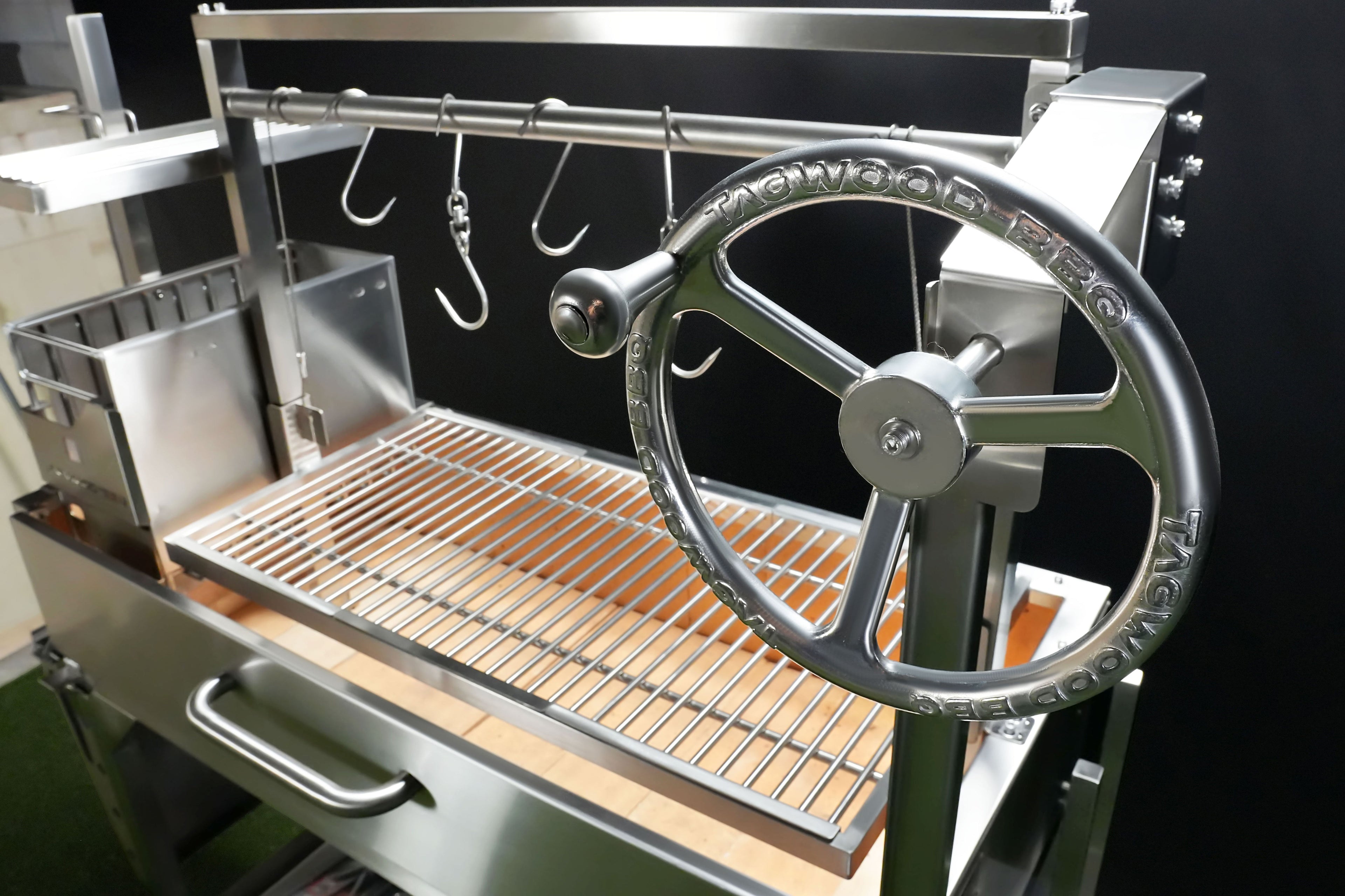 Tagwood BBQ05SS Built-In Santa Maria Argentine Grill – 304 Stainless Steel