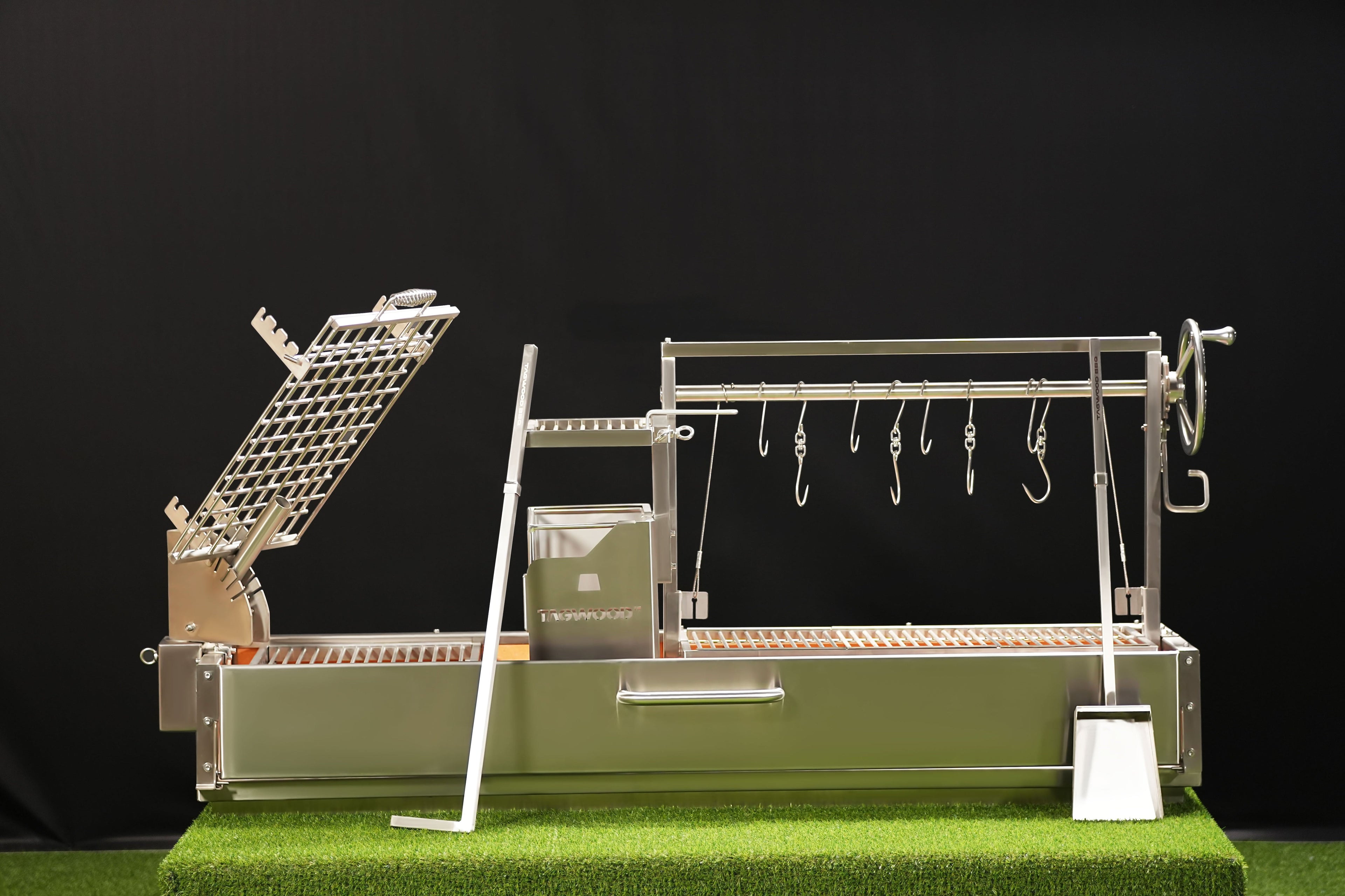 Tagwood BBQ08SS Argentine Gaucho Style Grill – with 360° Rotating Clamp Grill