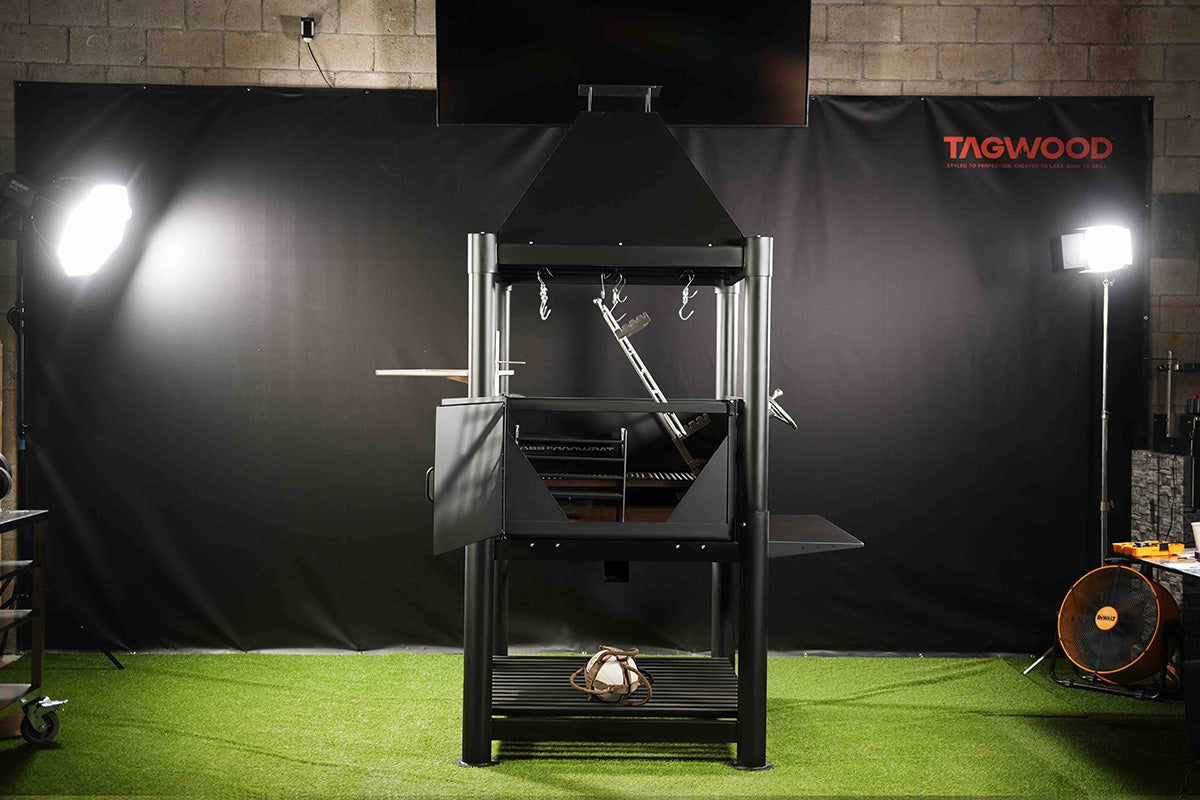 Tagwood BBQ12SI Argentine Santa Maria Grill – Professional 360-Degree Grilling