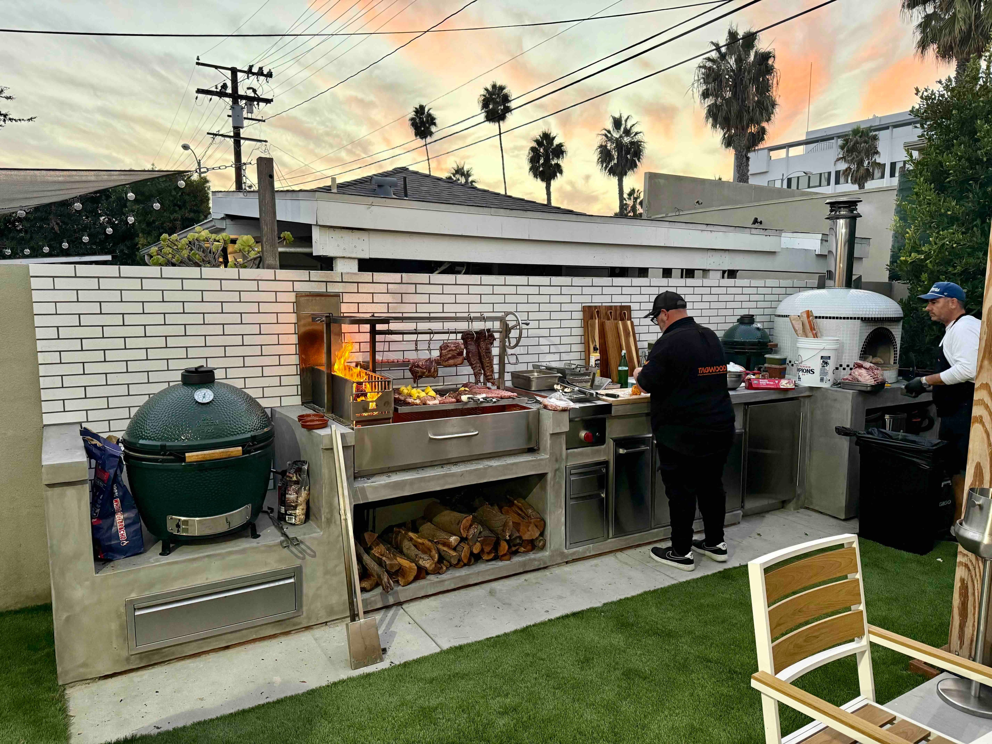 Tagwood BBQ25SS XL Built-In Santa Maria Argentine Grill – 304 Stainless Steel