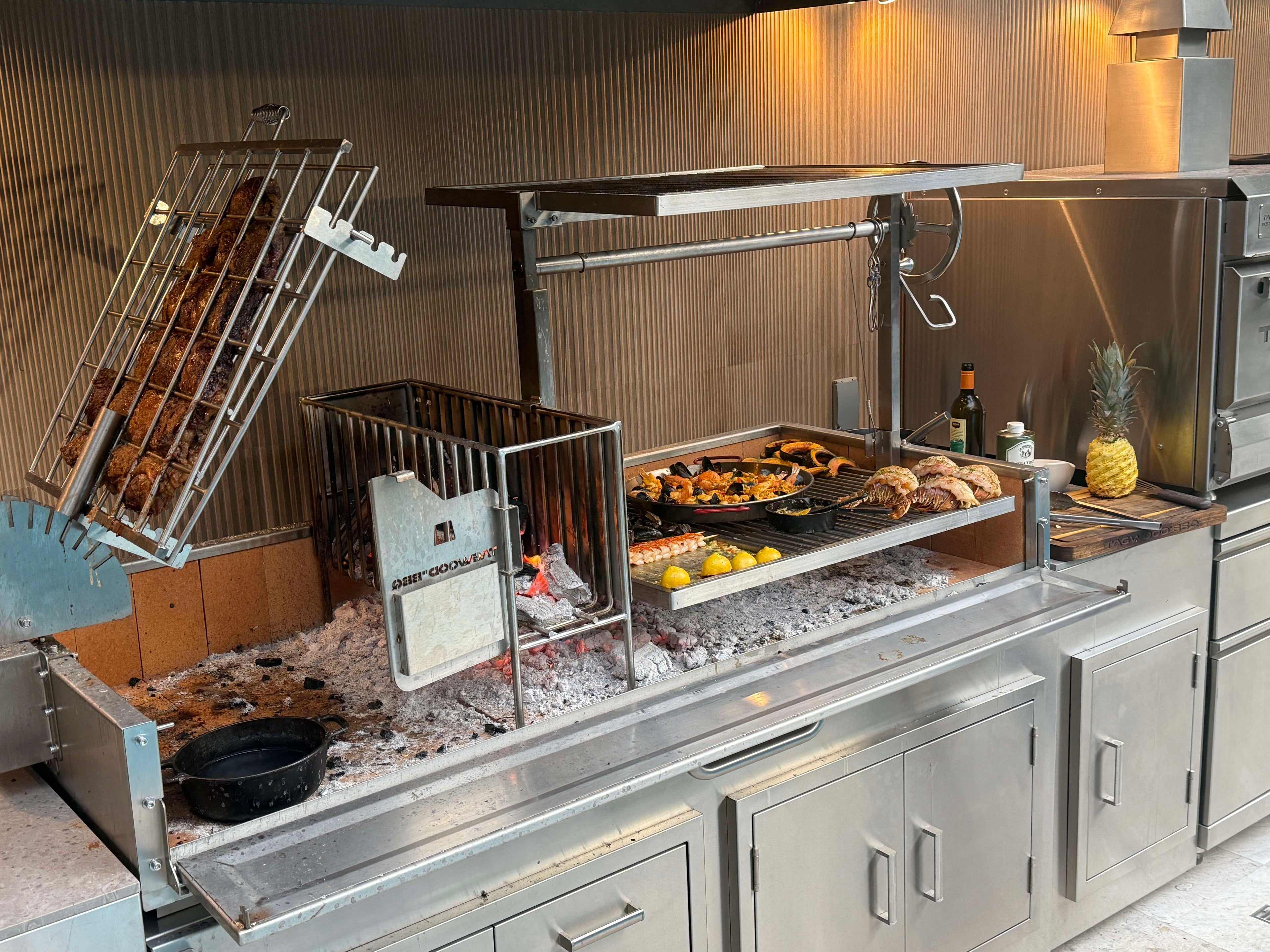 Tagwood BBQ28SS XL Built-In Santa Maria Argentine Grill – 304 Stainless Steel