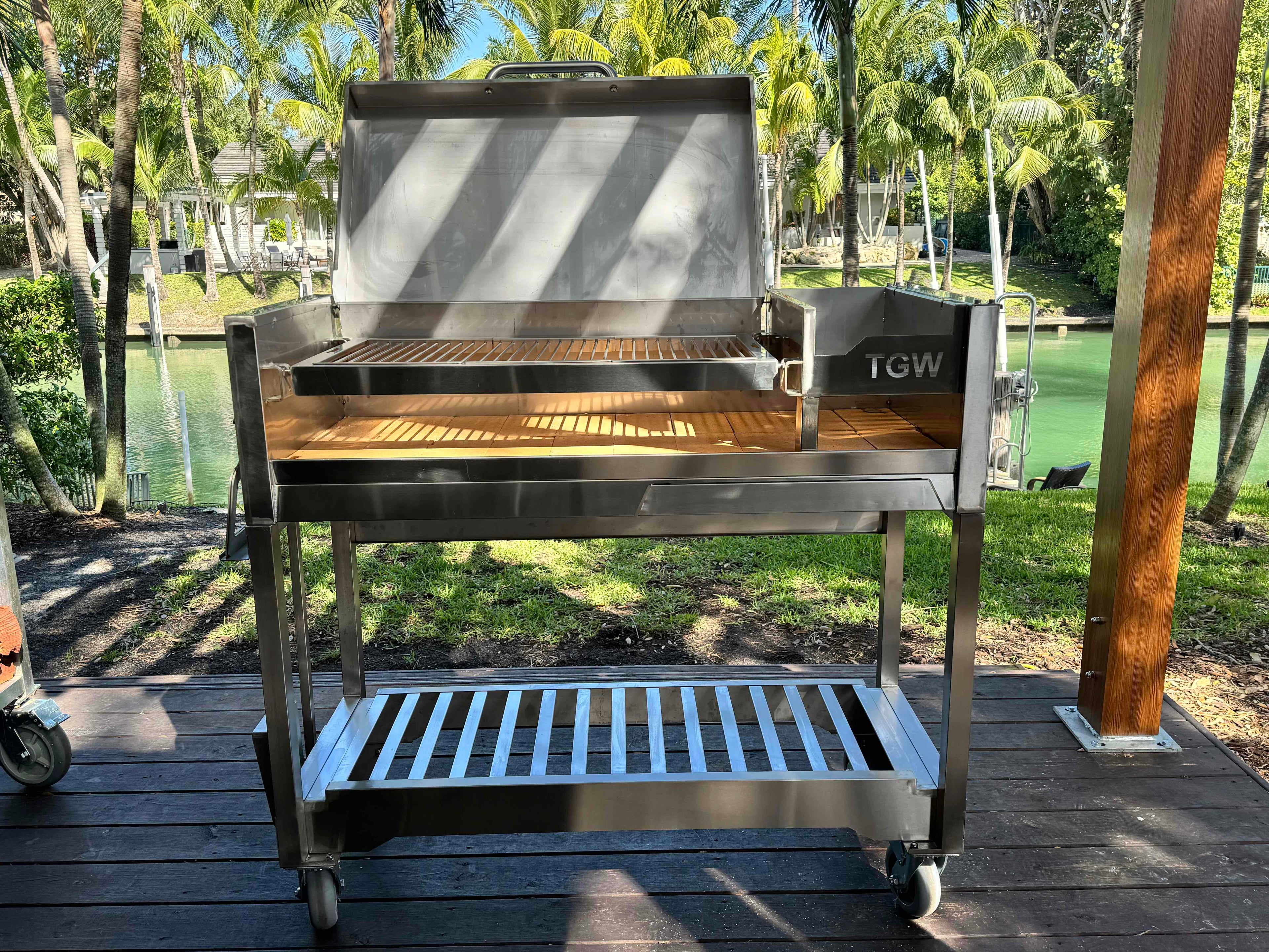 Tagwood BBQ18SS Argentinian Freestanding Charcoal Grill – 304 Stainless Steel