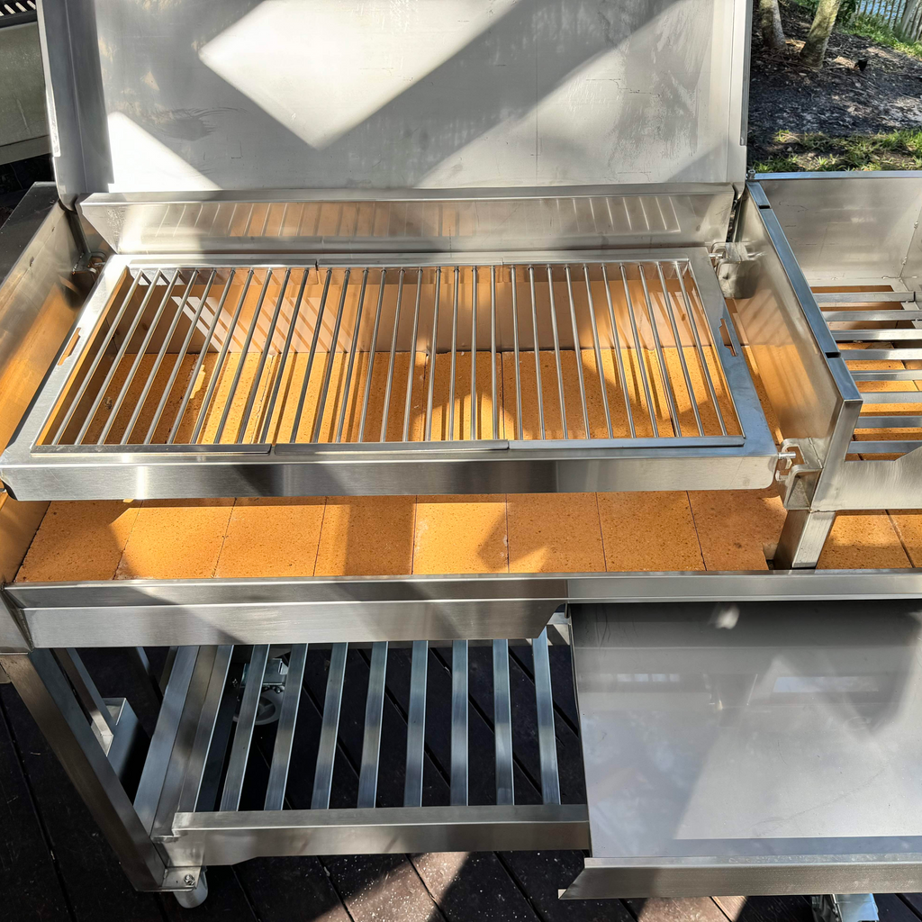 Tagwood BBQ18SS Argentinian Freestanding Charcoal Grill – 304 Stainless Steel