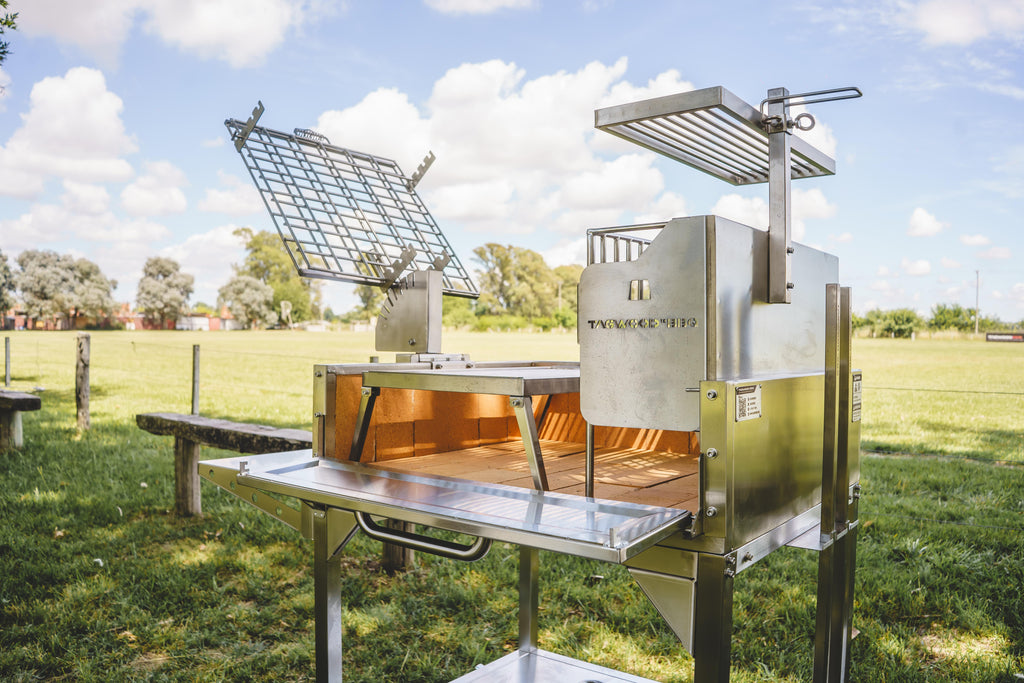 Tagwood BBQ33SS Argentine Clamp Grill with Firebox – 304 Stainless Steel